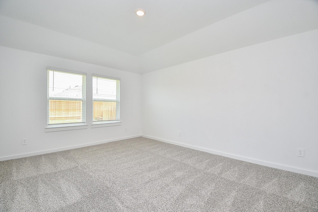 1115 Yaupon Dr - Photo 13