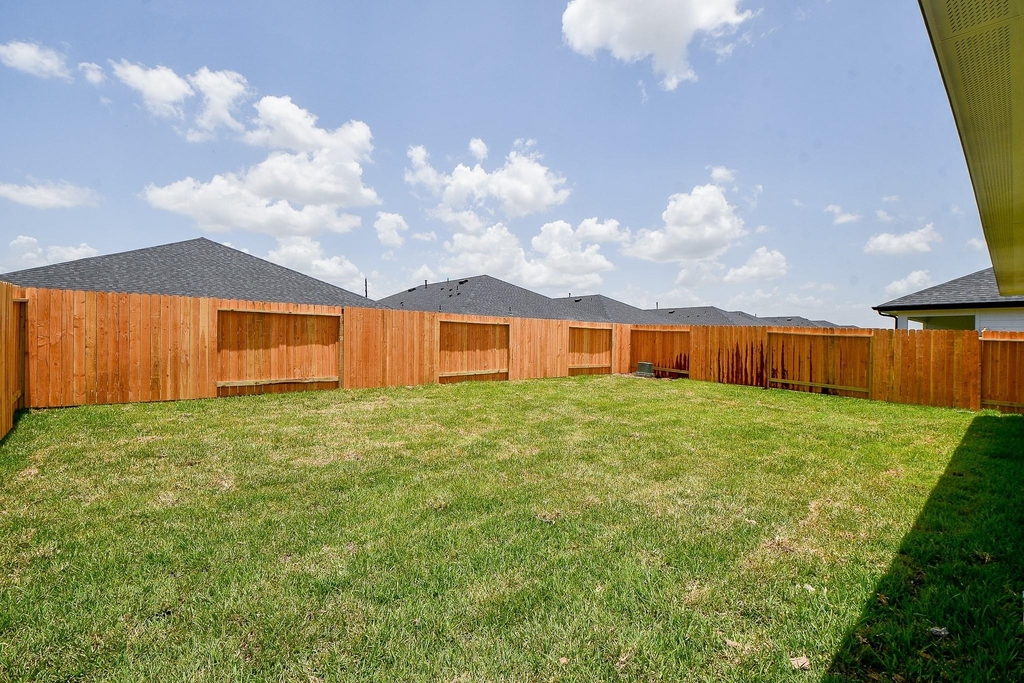 1115 Yaupon Dr - Photo 29
