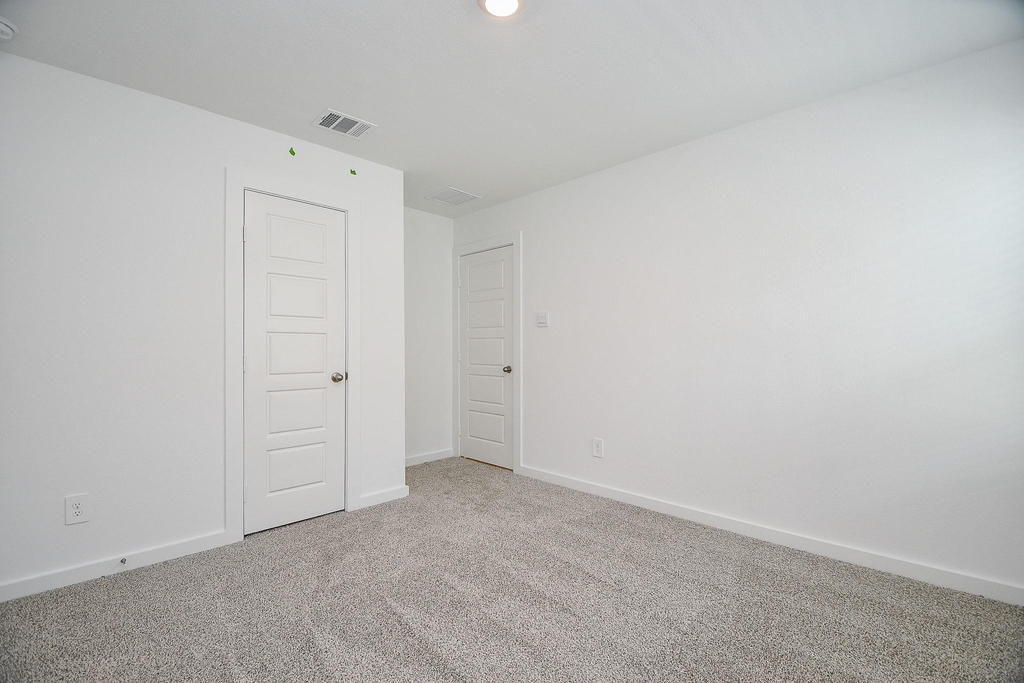 1115 Yaupon Dr - Photo 19