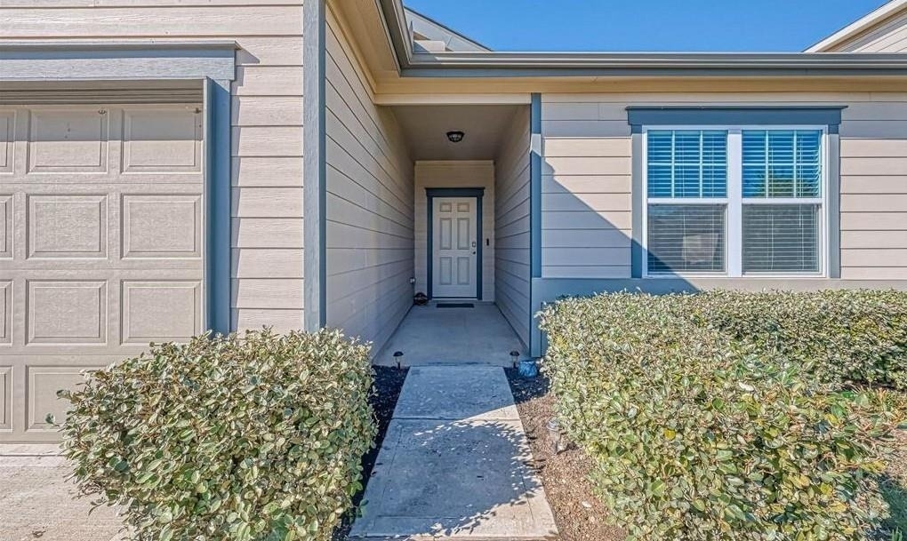 10133 Pappas Drive - Photo 1