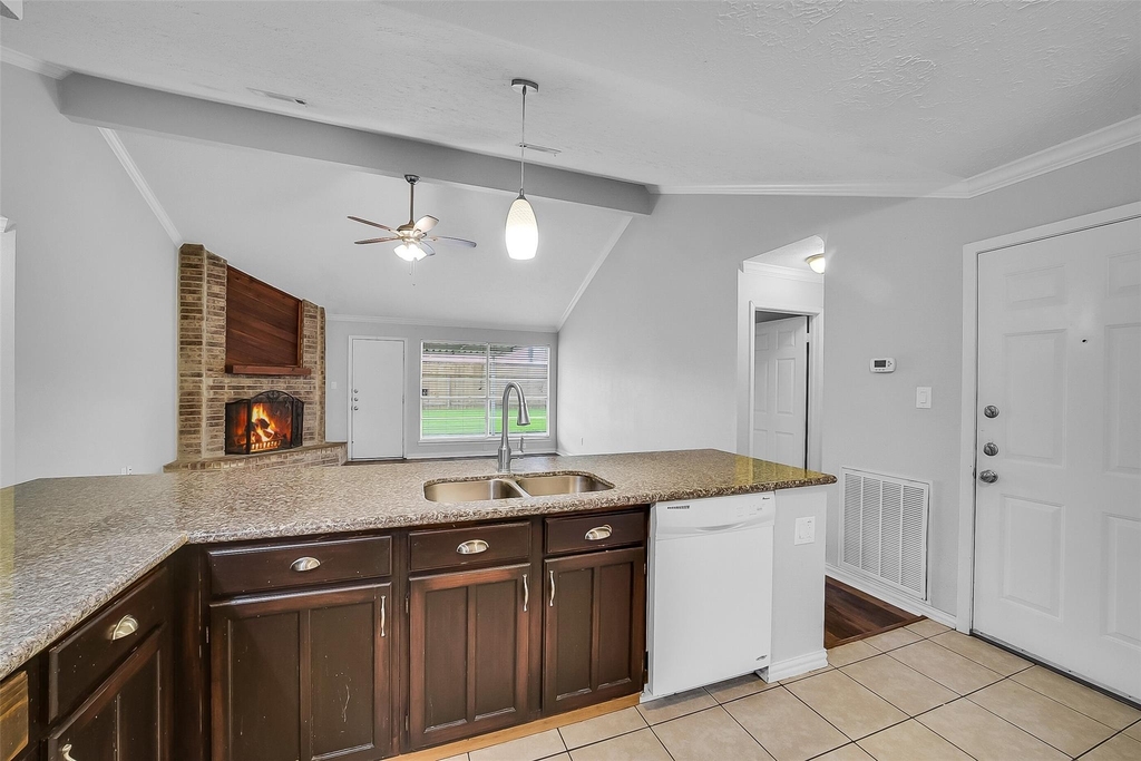 13618 Piney Oaks Drive - Photo 14