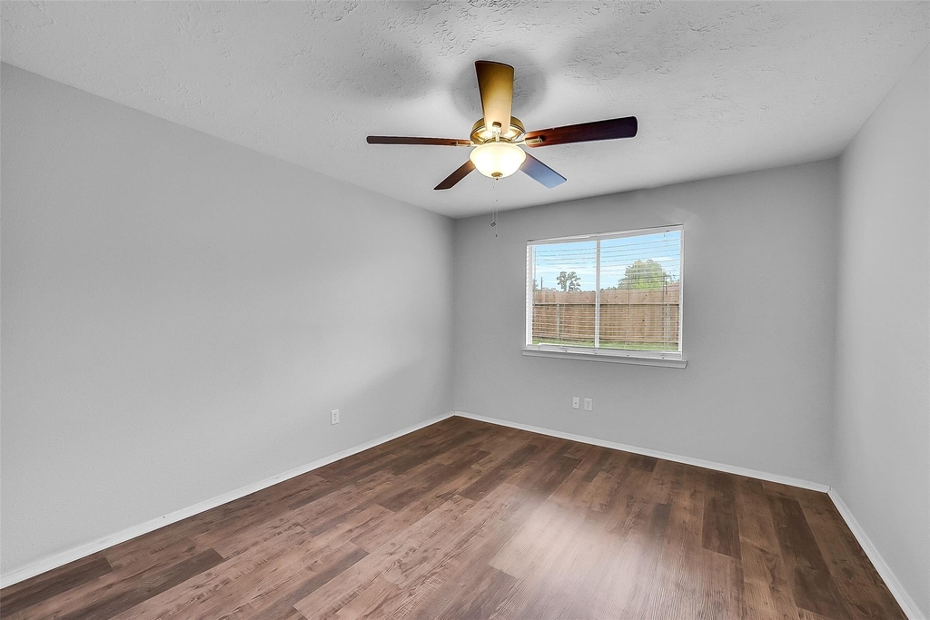 13618 Piney Oaks Drive - Photo 22