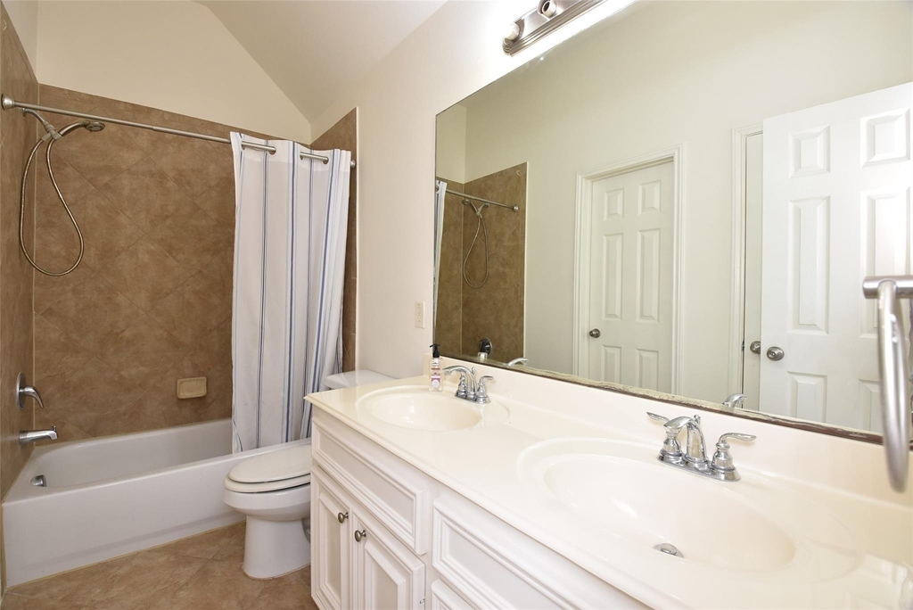 6307 Teal Mist Lane - Photo 4