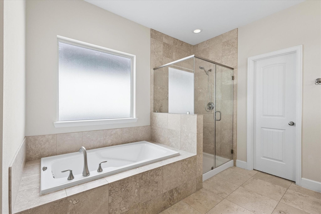 814 W 26th Street - Photo 31