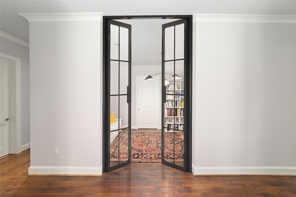 2221 Welch Street - Photo 15
