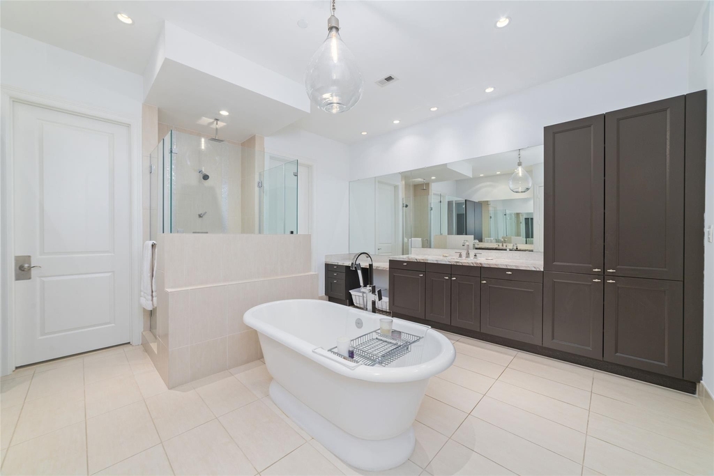 2221 Welch Street - Photo 36