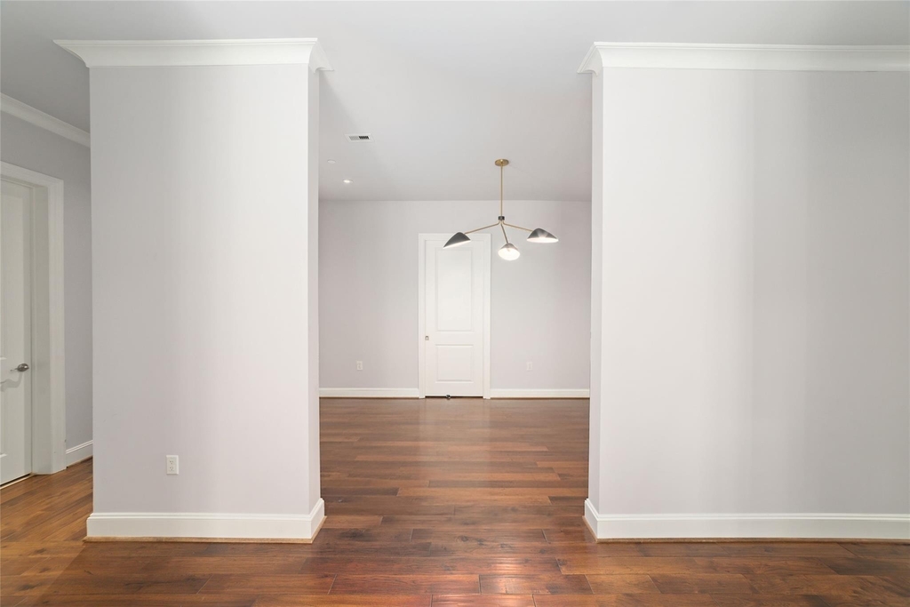 2221 Welch Street - Photo 13