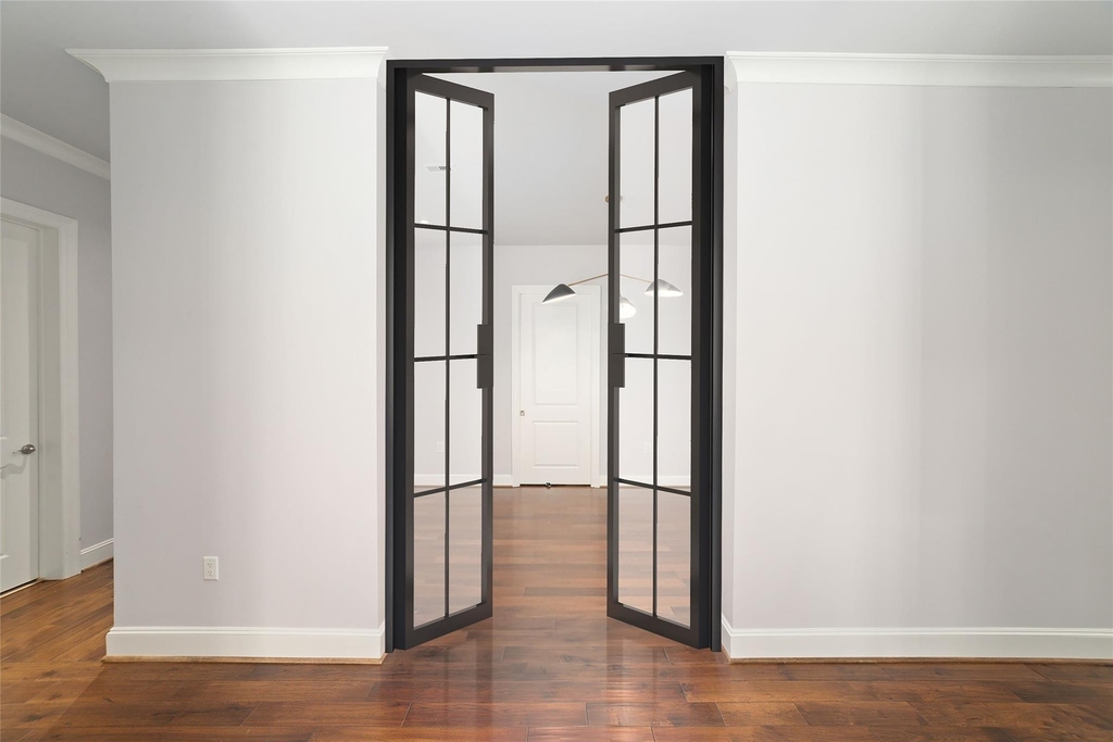 2221 Welch Street - Photo 14