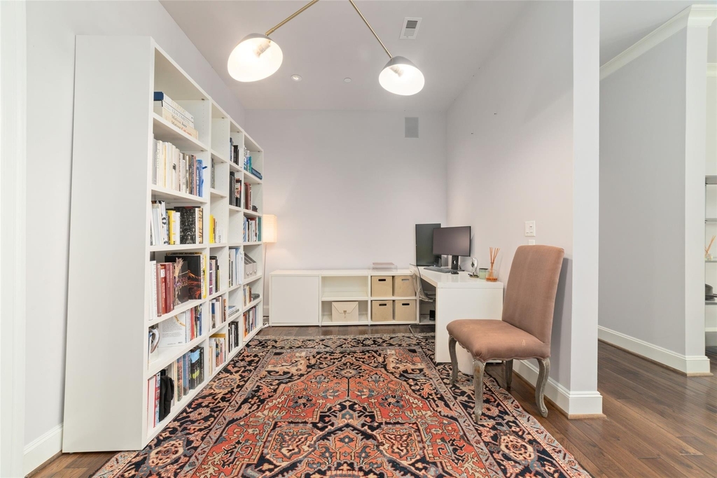 2221 Welch Street - Photo 18