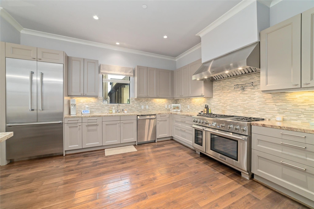 2221 Welch Street - Photo 24