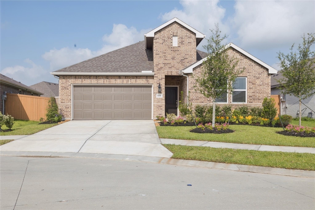 698 Daniels Lake Lane - Photo 1