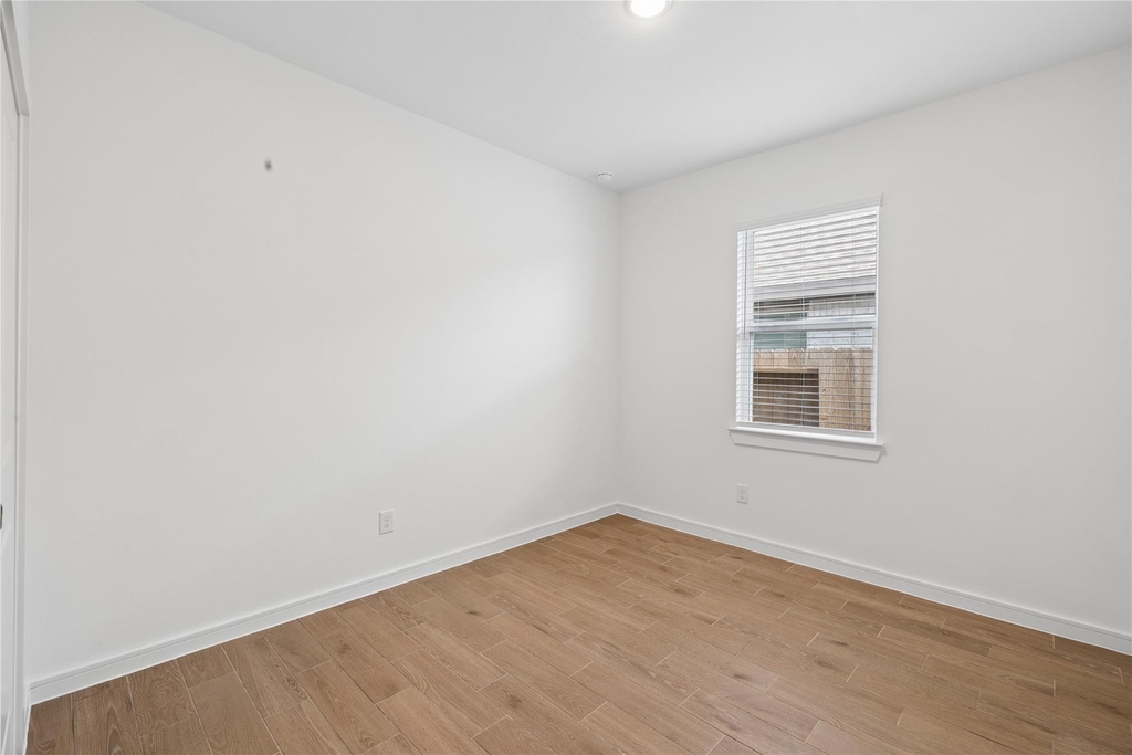 698 Daniels Lake Lane - Photo 13