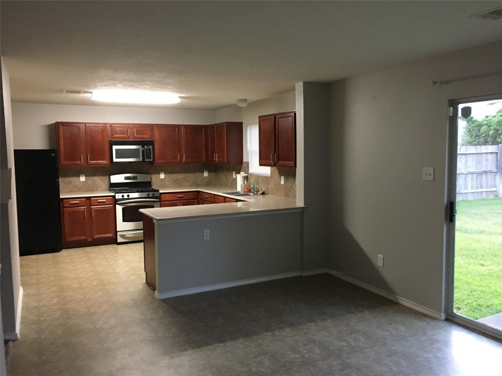 18102 Rexine Lane - Photo 2