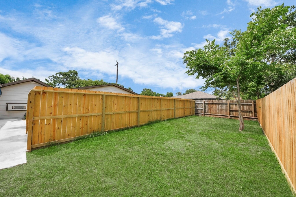 5903 Belneath Street - Photo 27