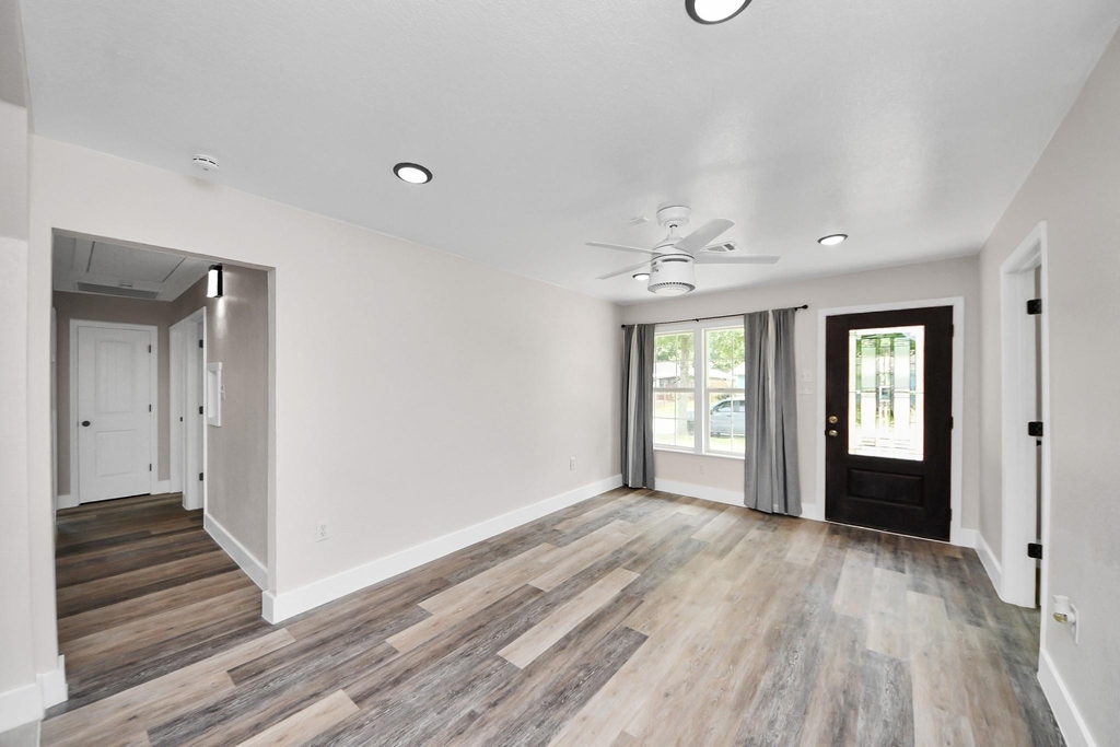 5903 Belneath Street - Photo 6