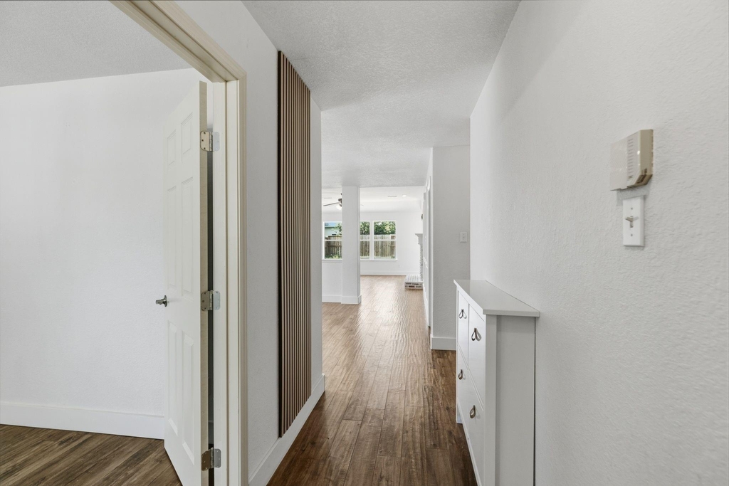 9318 Castlegap Drive - Photo 2