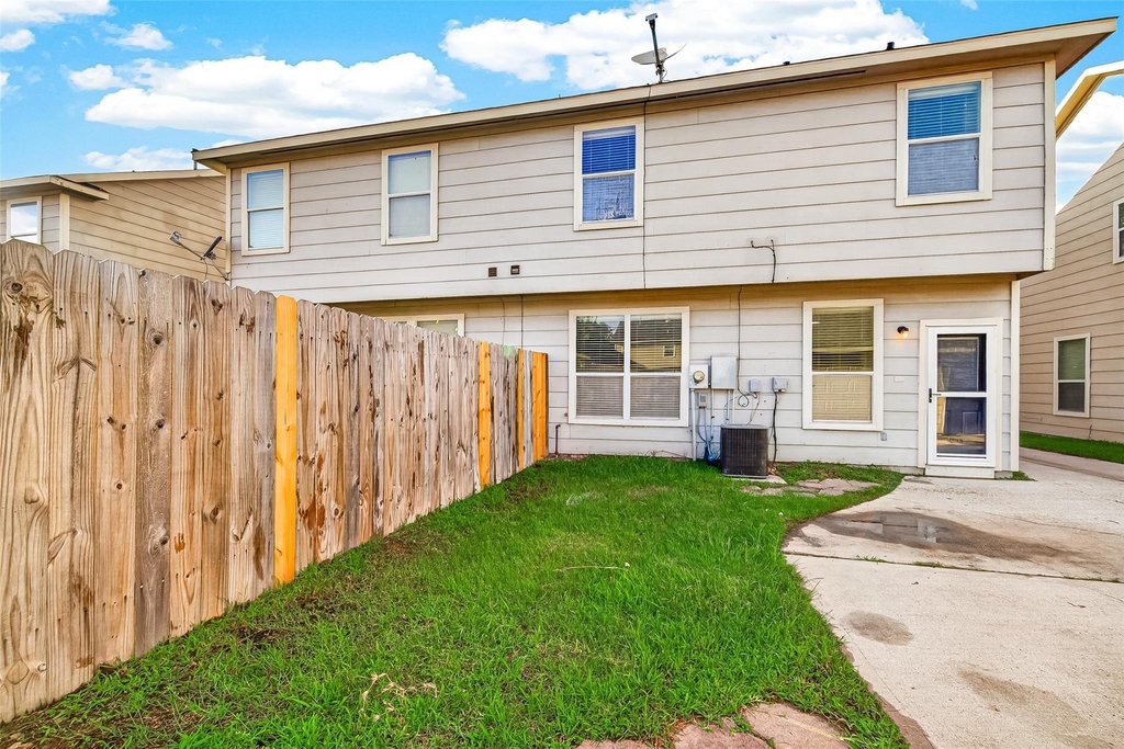 16743 Libson Falls Drive - Photo 27