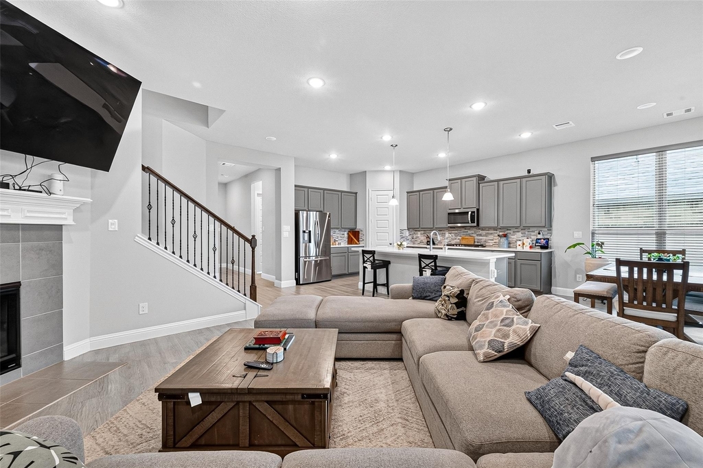 6506 Tiburon Lakes Drive - Photo 9