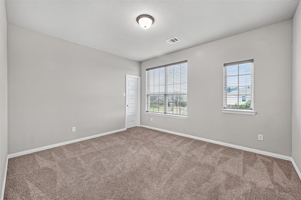 6506 Tiburon Lakes Drive - Photo 36