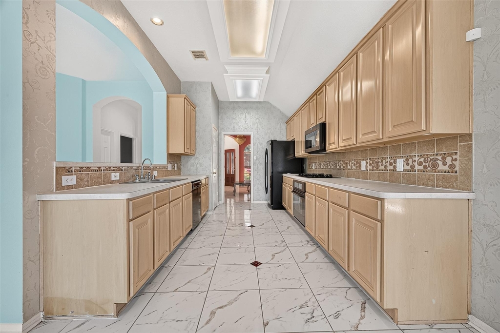 12338 Ashford Hollow Drive - Photo 18