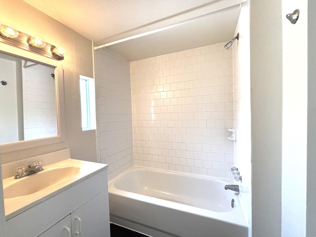 3918 Driscoll Street - Photo 11