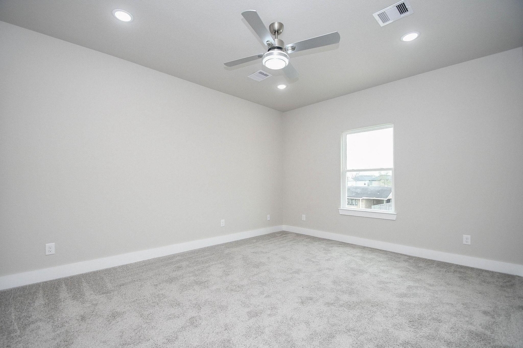 4401 Alvin Street - Photo 7