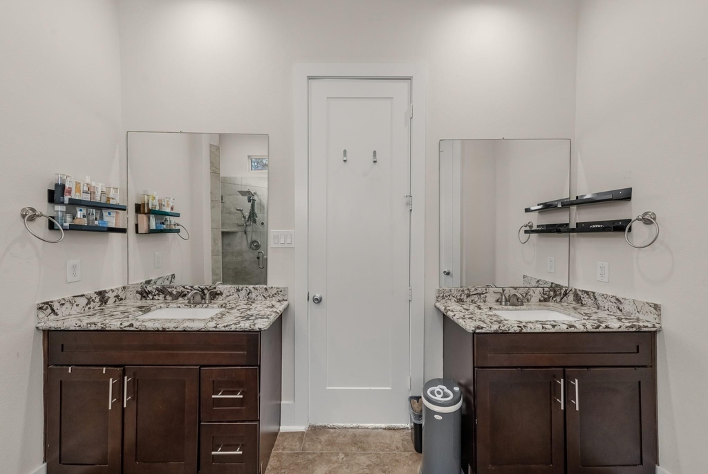 209 Burr Street - Photo 11