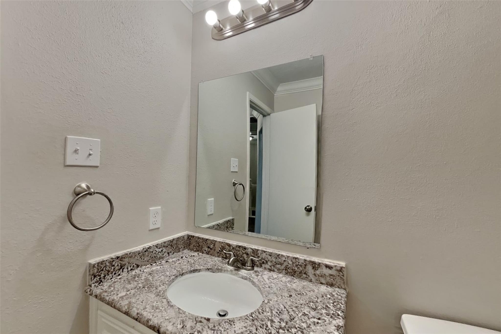 15506 Swan Creek Drive - Photo 16