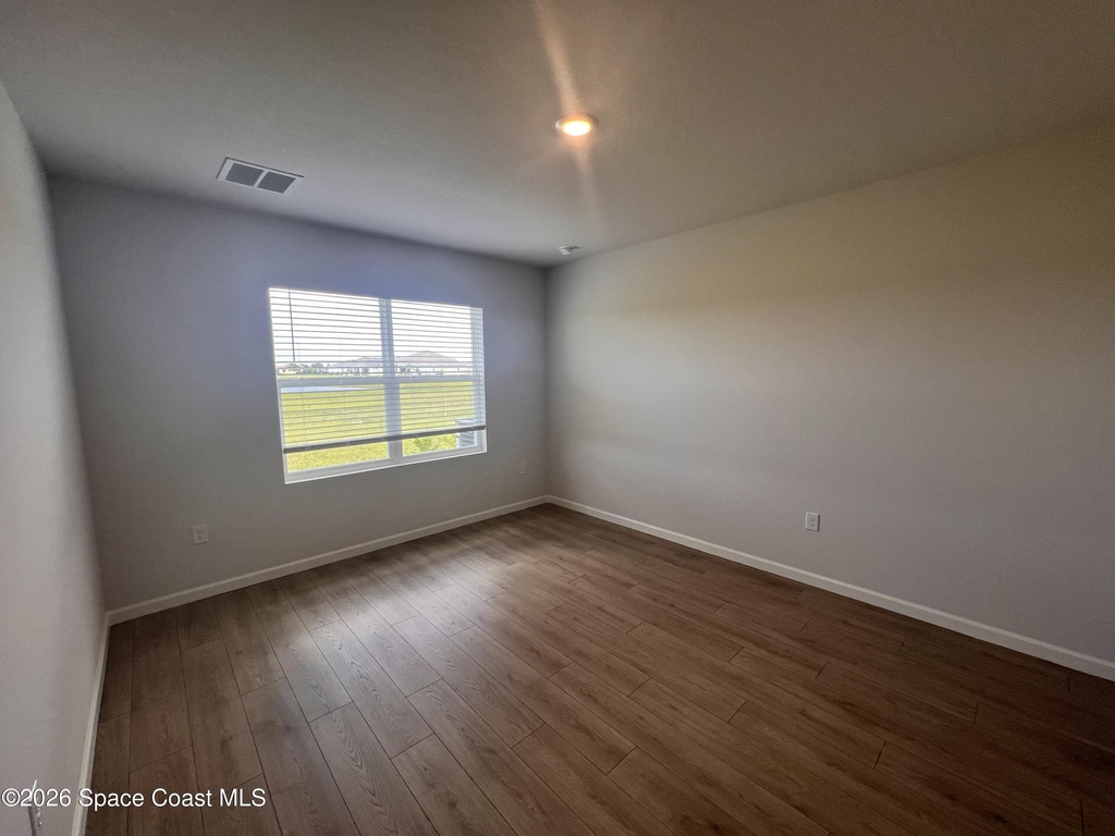 1493 Garabaldi Circle Se - Photo 6