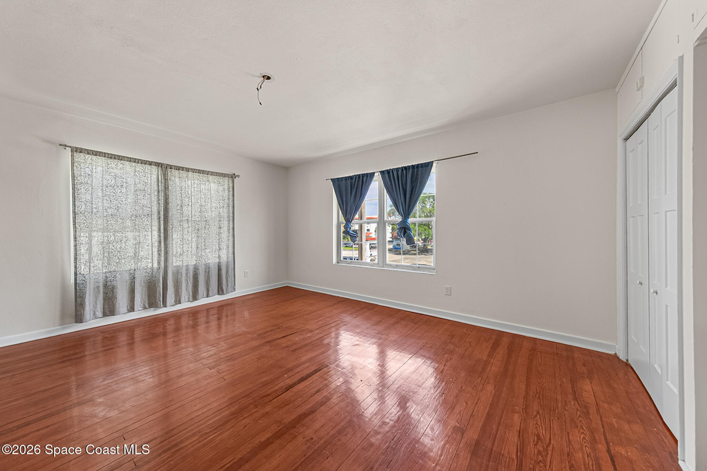 1008 E Strawbridge Avenue - Photo 19