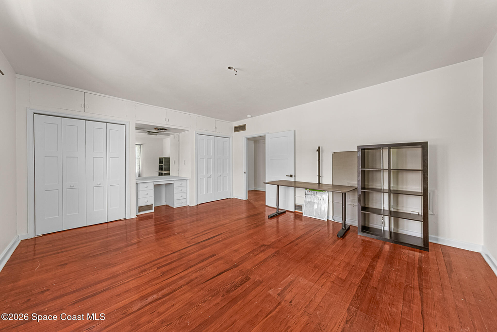 1008 E Strawbridge Avenue - Photo 17