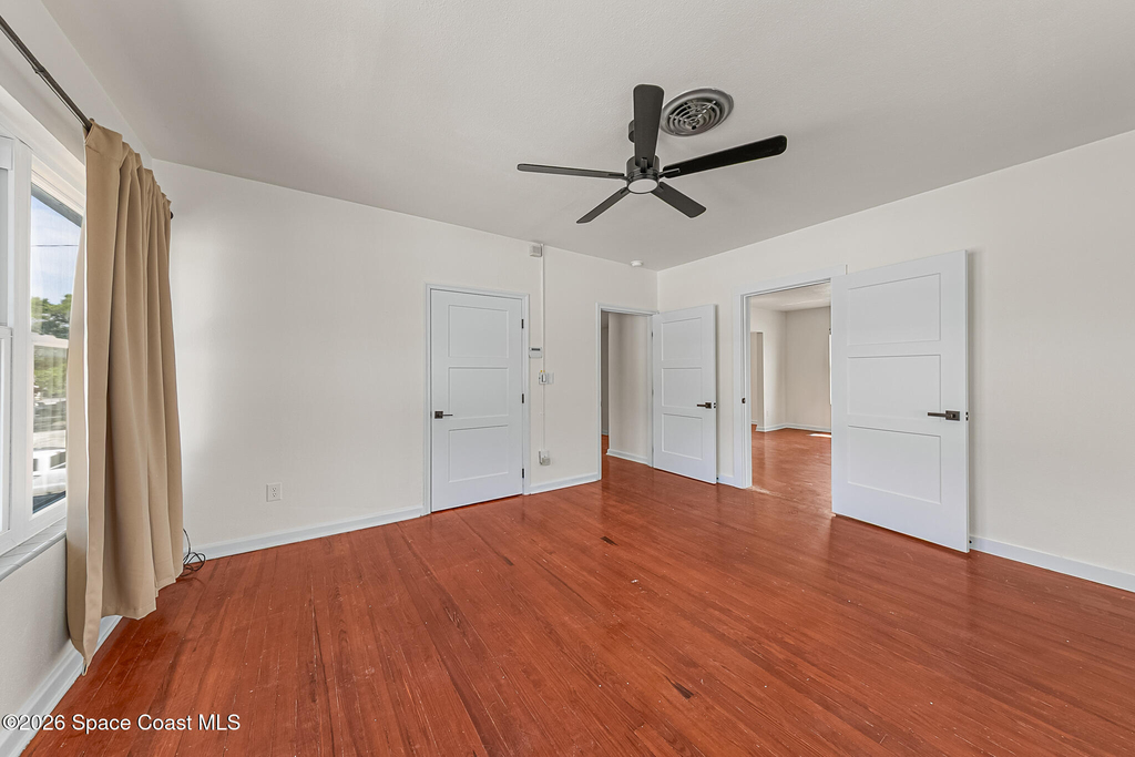 1008 E Strawbridge Avenue - Photo 9