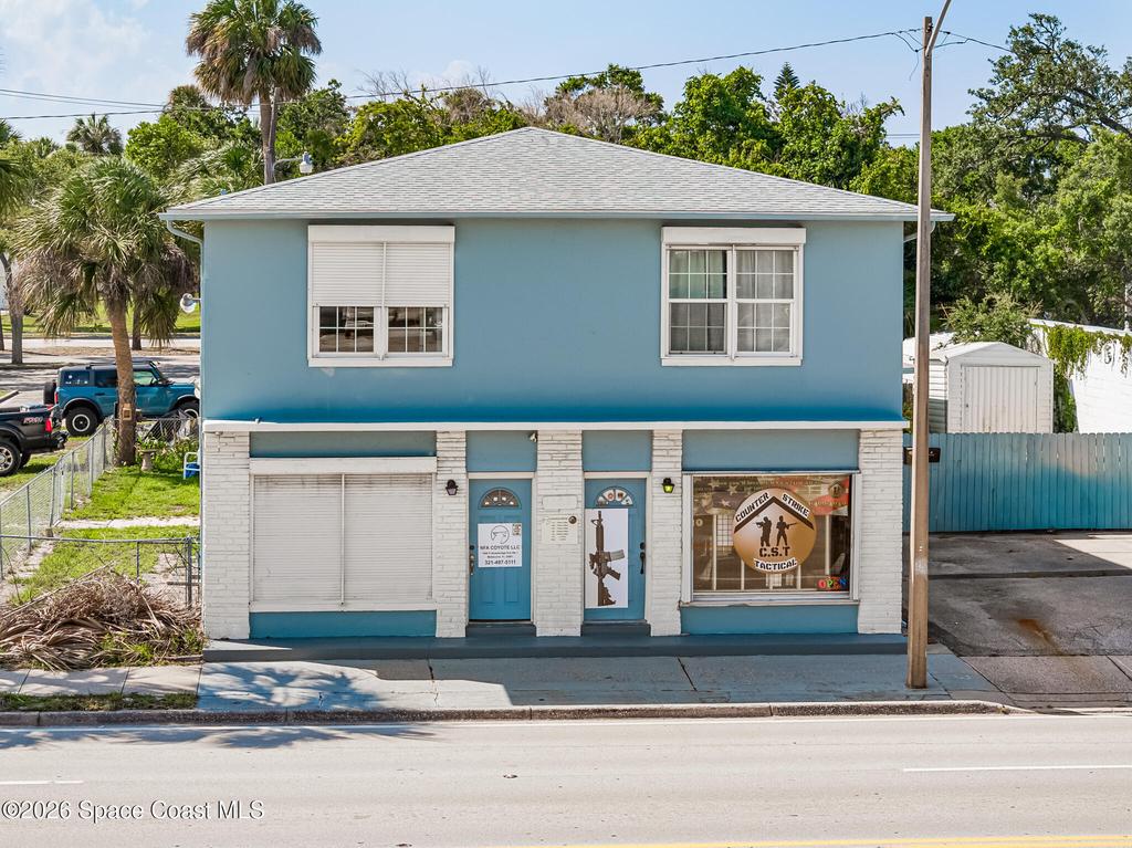 1008 E Strawbridge Avenue - Photo 0