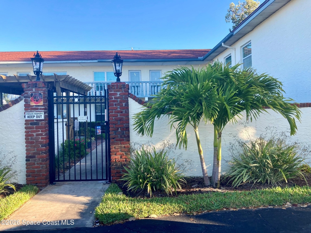 300 Monroe Avenue - Photo 1