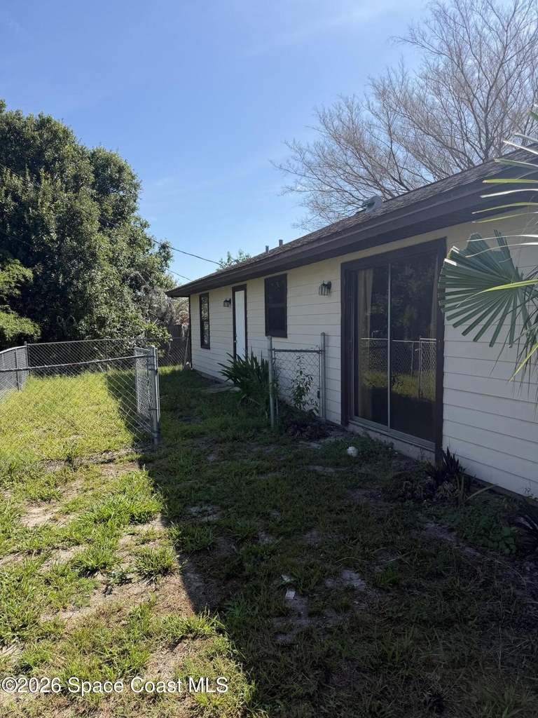 450 Columbus Street - Photo 6