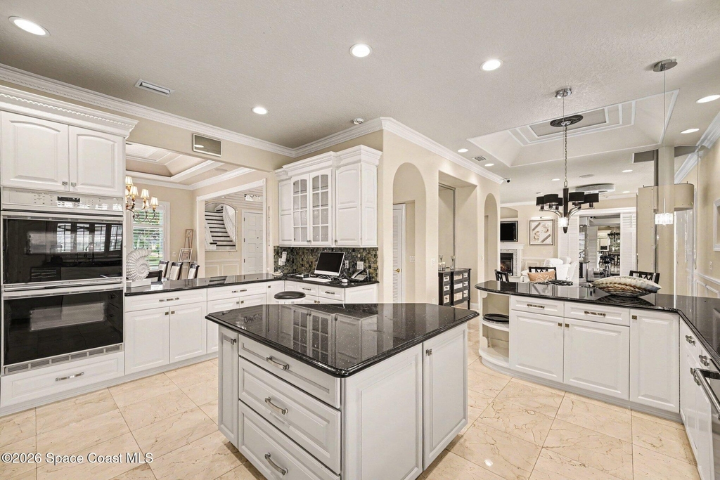 120 Lansing Island Drive - Photo 18