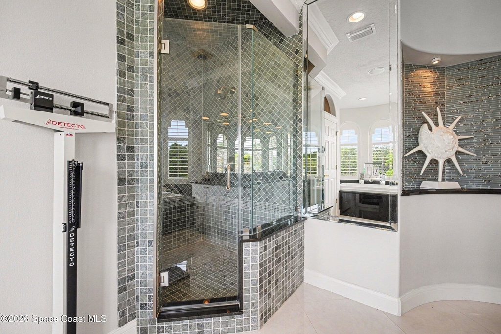120 Lansing Island Drive - Photo 32