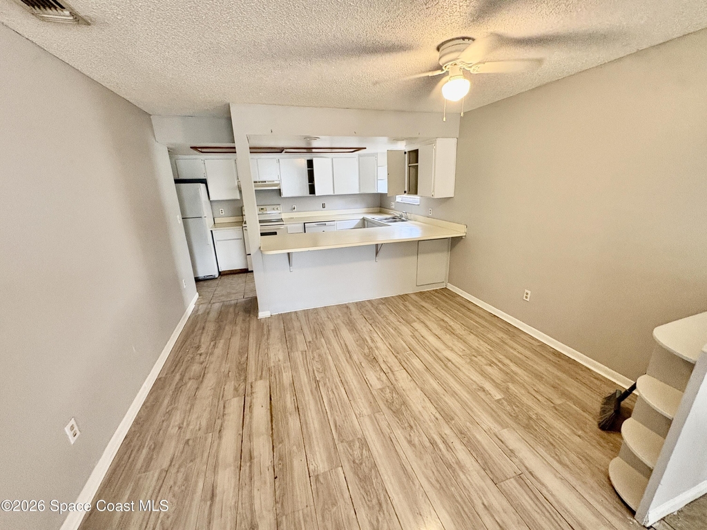 319/321 Jefferson Avenue - Photo 3
