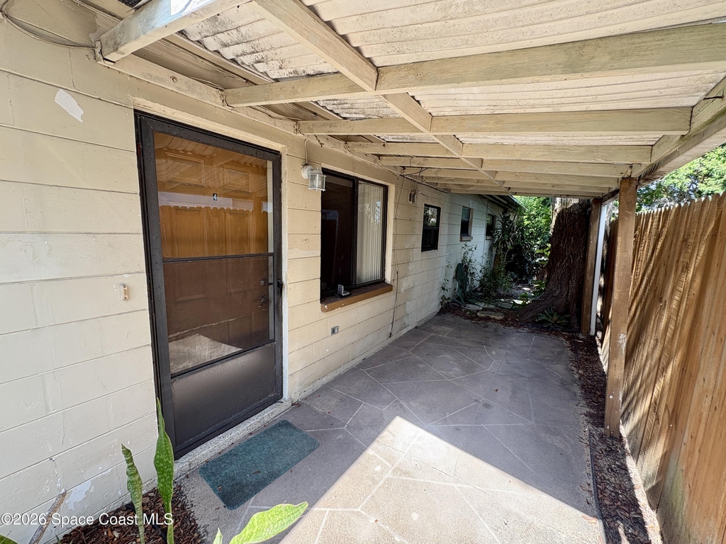 259 S Brevard Avenue - Photo 1