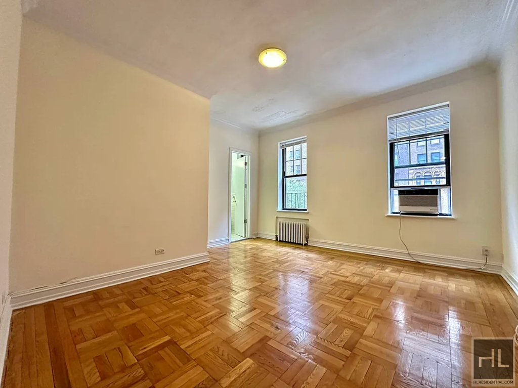 West 79 Street - Photo 0
