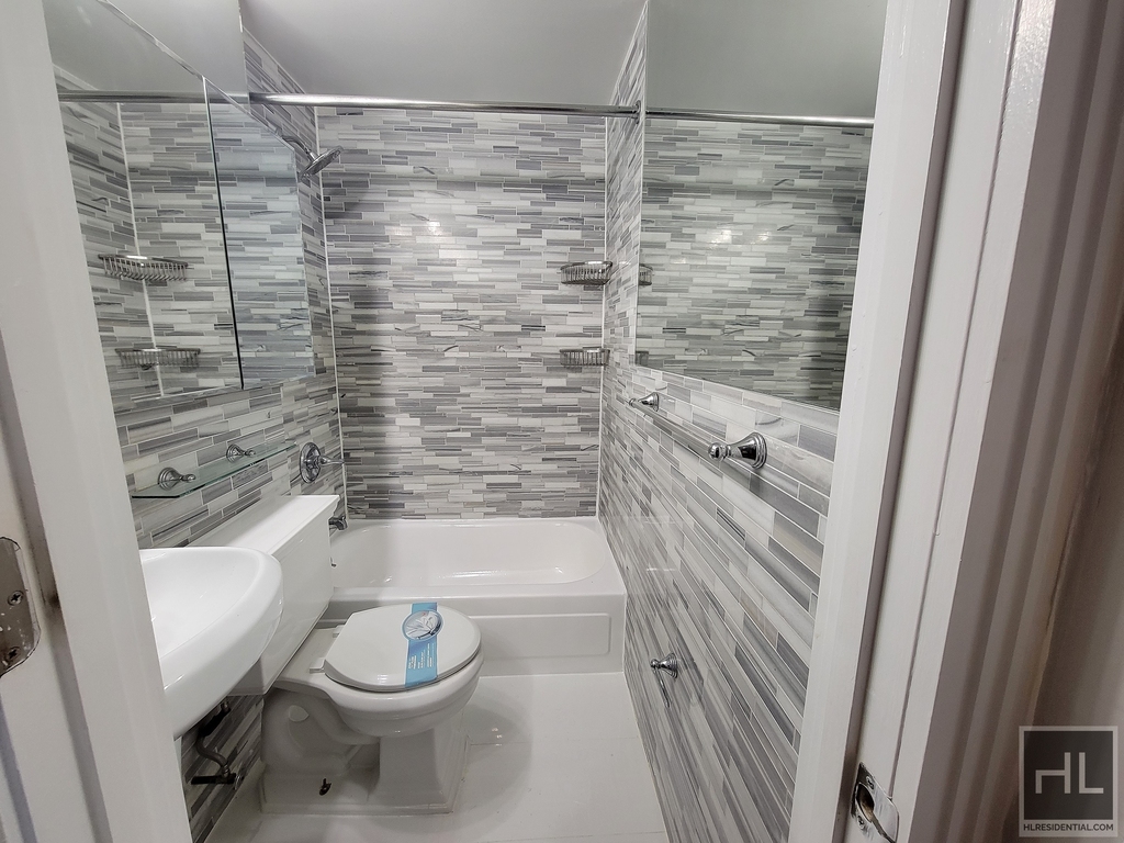 E 13th St. - Photo 5