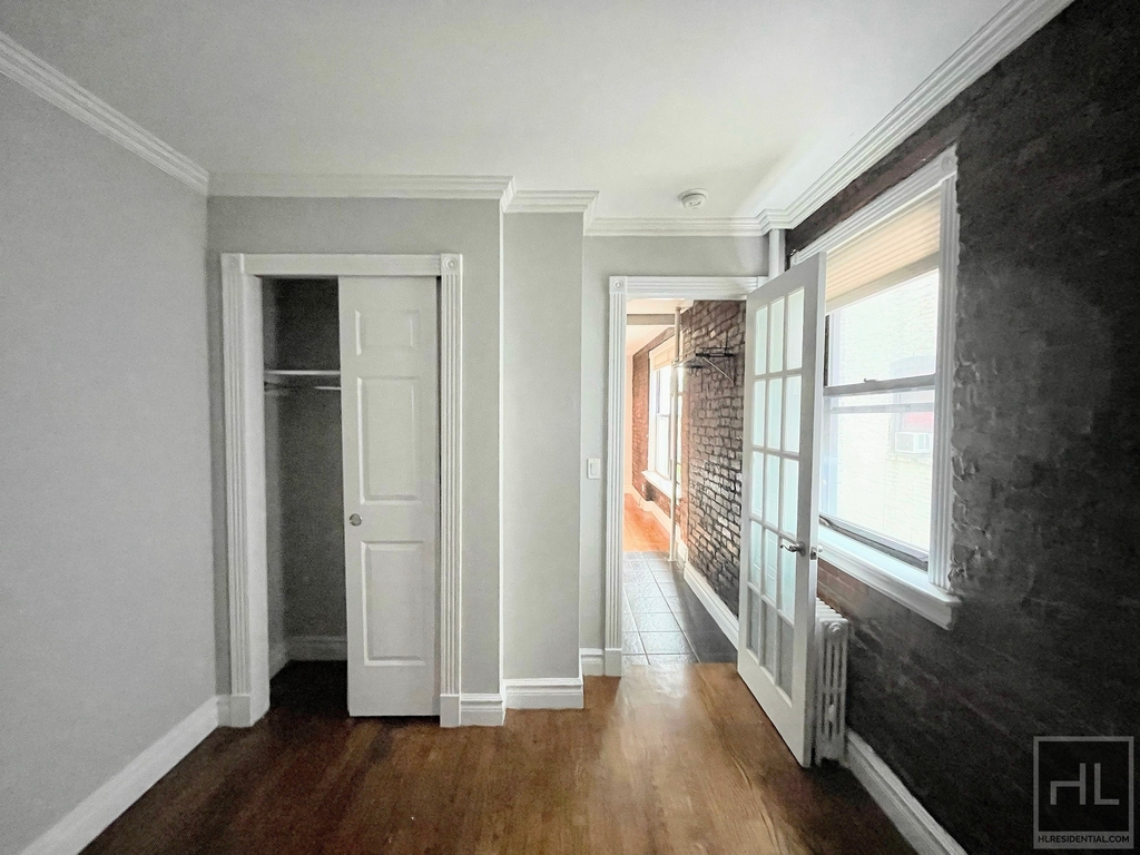 E 13th St. - Photo 3