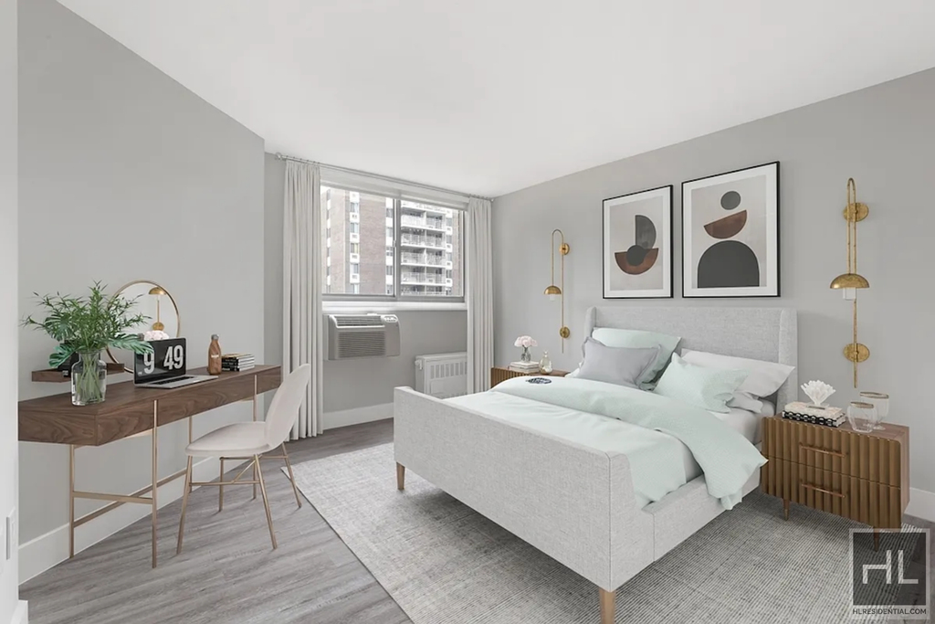 2nd Avenue - Photo 1