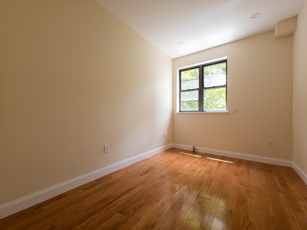 612 West 146th Street - Photo 7