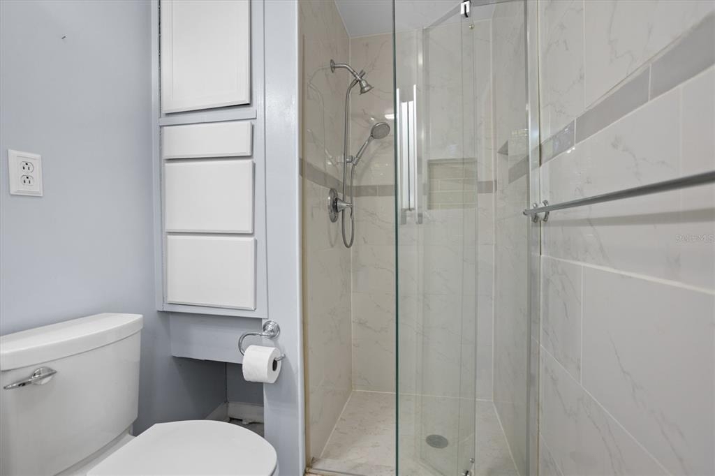 8725 Erie Lane - Photo 34