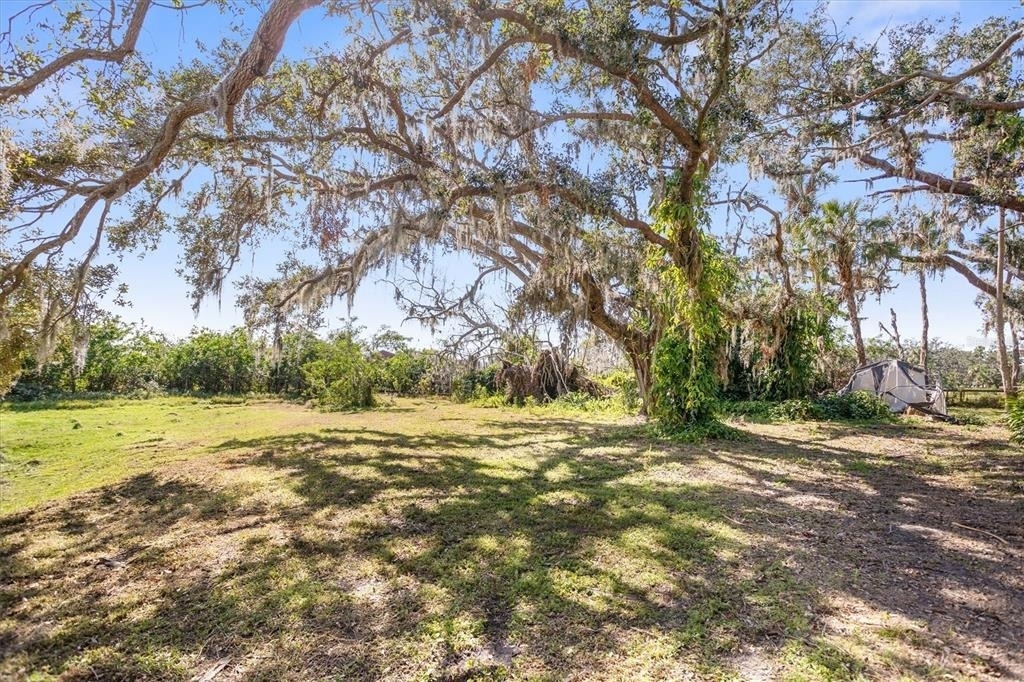 8725 Erie Lane - Photo 4