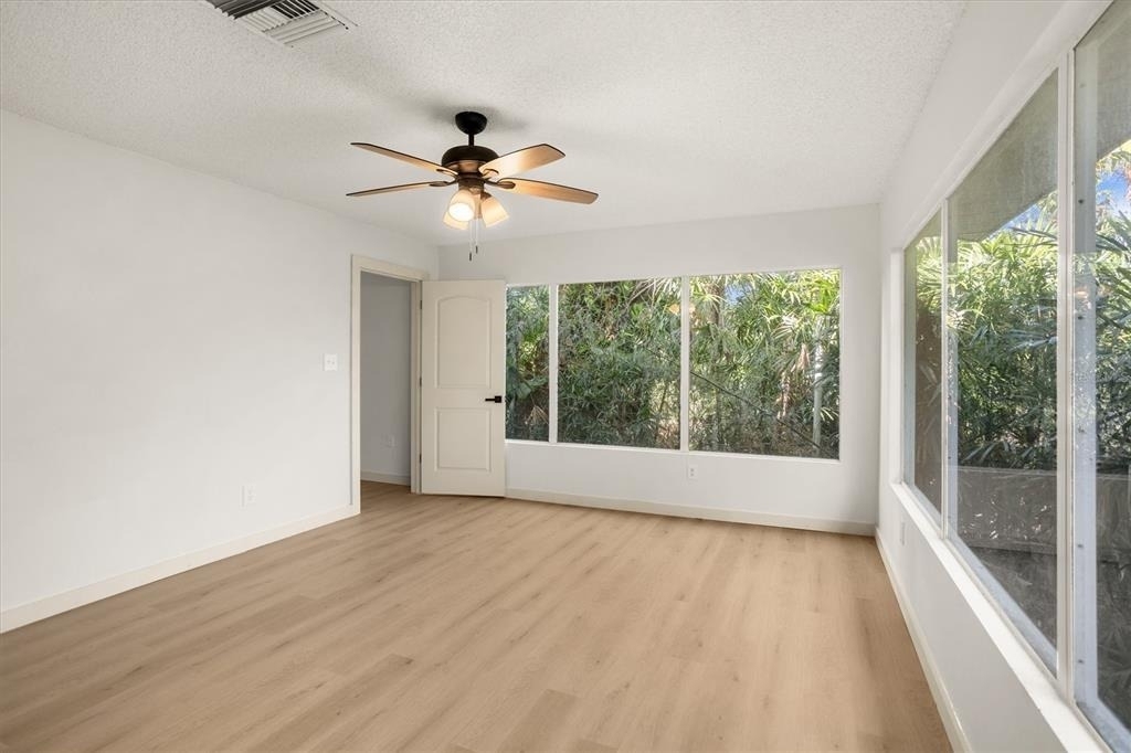 8725 Erie Lane - Photo 23