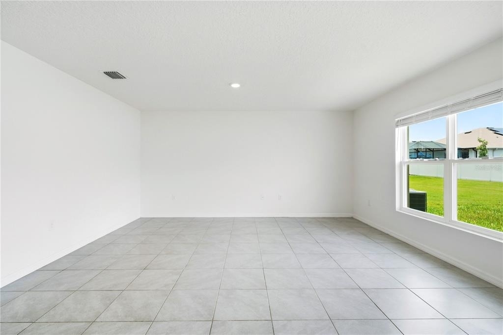 13322 Golden Lime Avenue - Photo 18