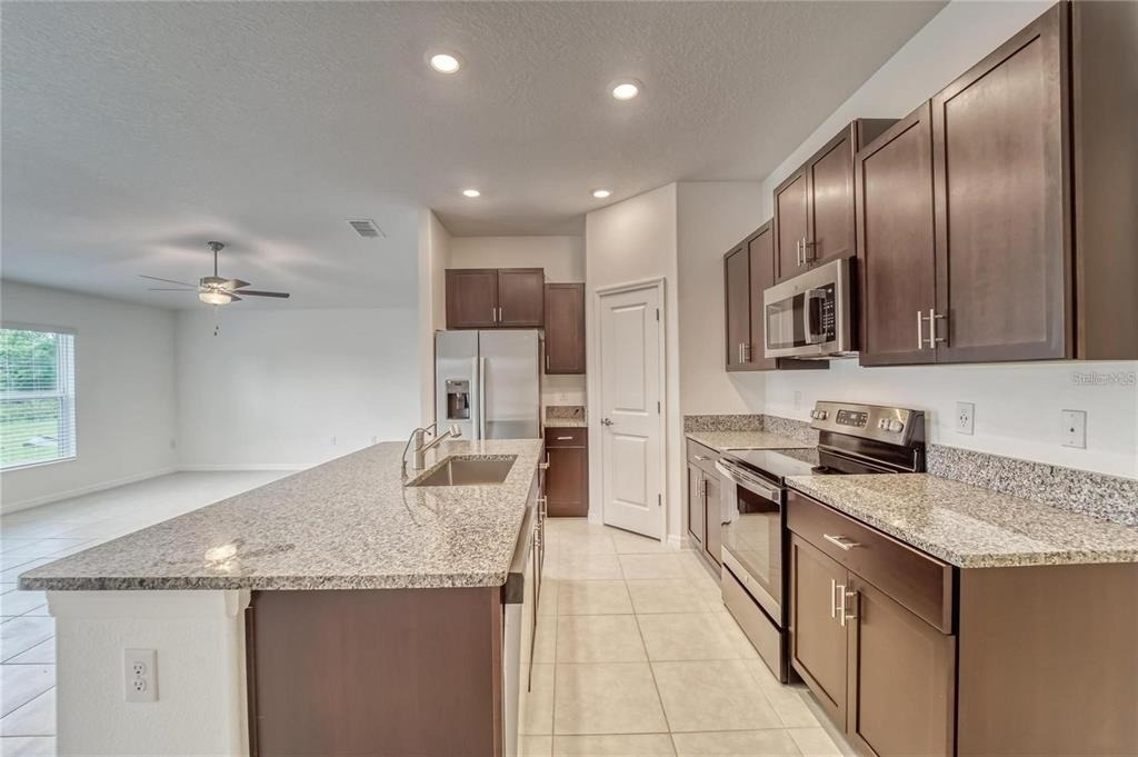5514 Blue Azure Drive - Photo 12