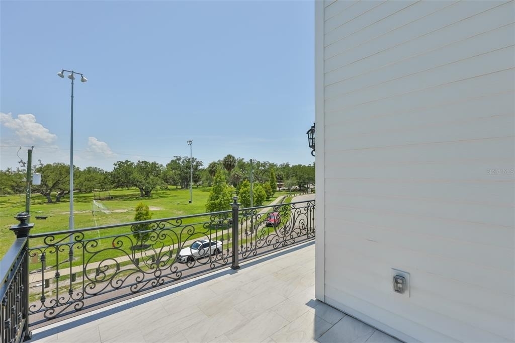 2816 Corrine Street - Photo 39